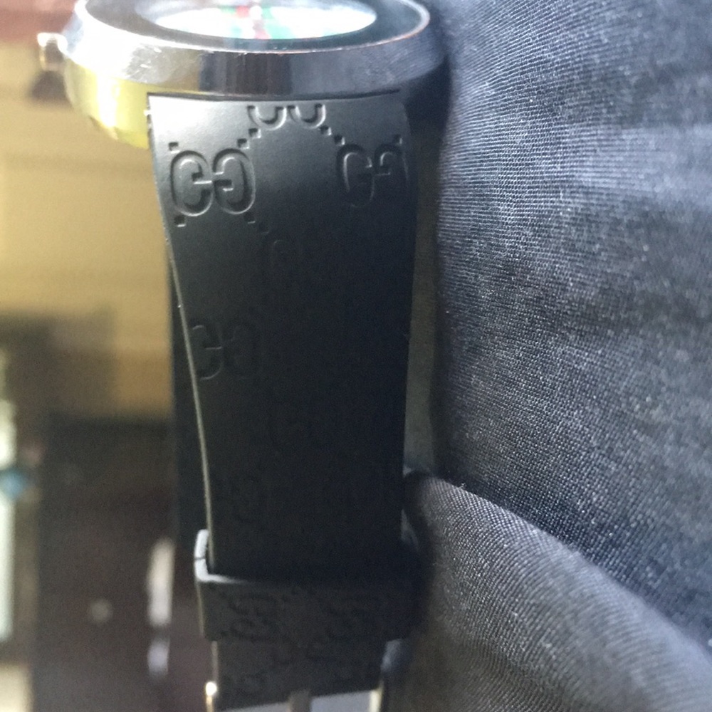 Gucci Watch - Picture 2 of 3